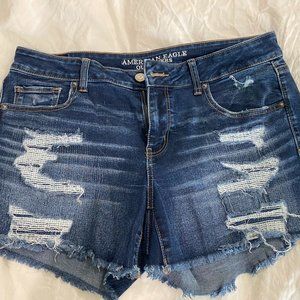 Super Stretch American Eagle Medium Rise Dark Wash Distressed Shorts Size 16